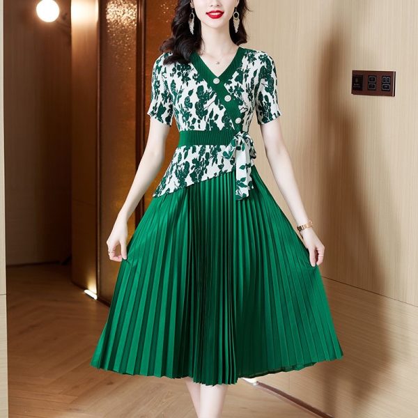 2025 plus size dress women's summer new style printed splicing slim young medium and long skirt D02342