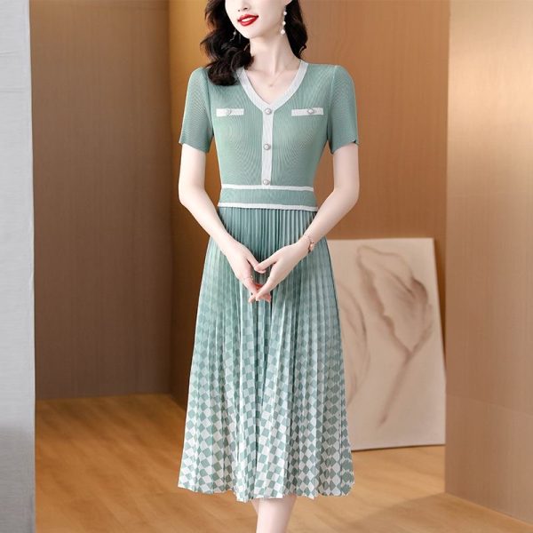 2025 plus size women's summer new waist slimming medium and long skirt D02354
