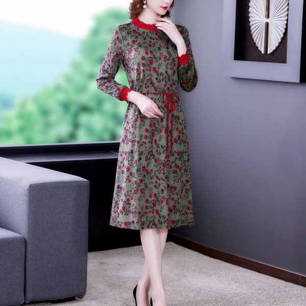 Large size women's clothing 2025 stylish noble lady mink velvet dress autumn and winter slim medium long skirt D02372